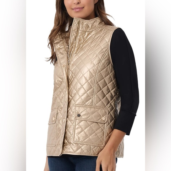 Jones New York Jackets & Blazers - NWT Jones New York Women's Quilted Snap-Closure Vest Jacket